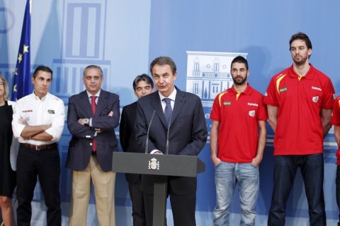 RECEPCION DEL PRESIDENTE DE GOBIERNO JOSE LUIS RODRIGUEZ ZAPATERO A LA SELECCION ESPAÑOLA  CAMPEONA DE EUROPA DE BALONCESTO